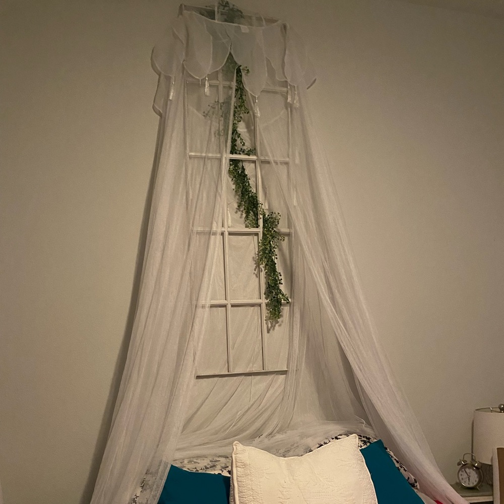 Long canopy